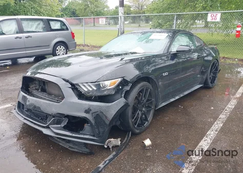 2016 Ford Mustang Gt Premium z USA, uszkodzony, nr VIN 1FA6P8CF9G5217103
